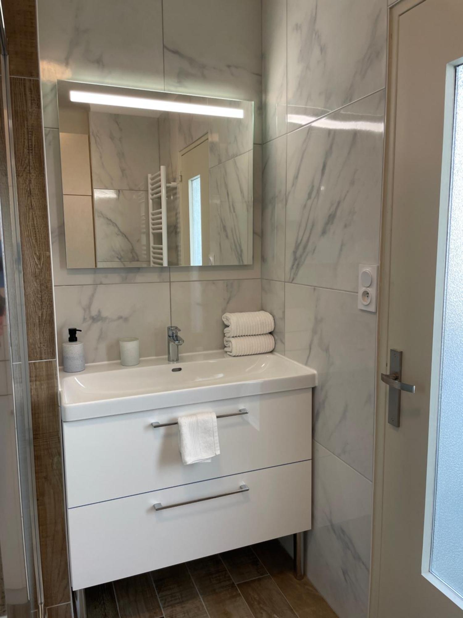 La Caliorne Apartment Rennes Bagian luar foto